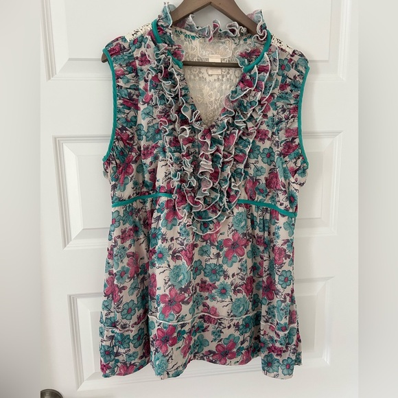 Nick & Mo Tops - Nick and Mo Floral Ruffle Top Pink Green Size L
